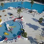 Отель Risus 5*