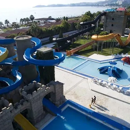 Risus Ξενοδοχείο 5*