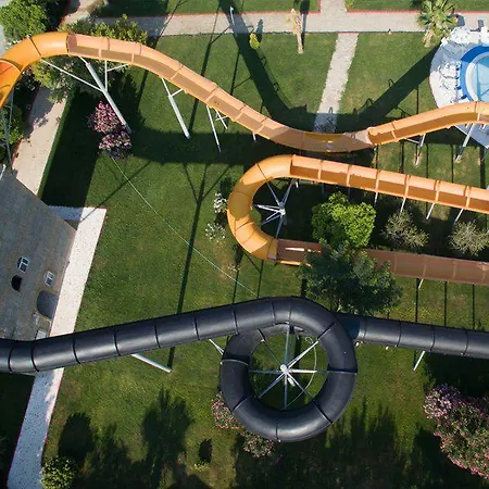 Risus Κουσάντασι