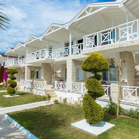Risus Hotel