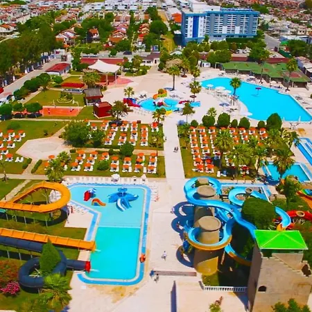 Risus Hotel 3*