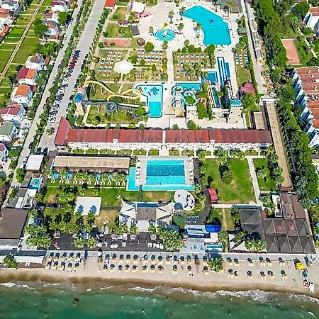 Risus 5* Kusadası