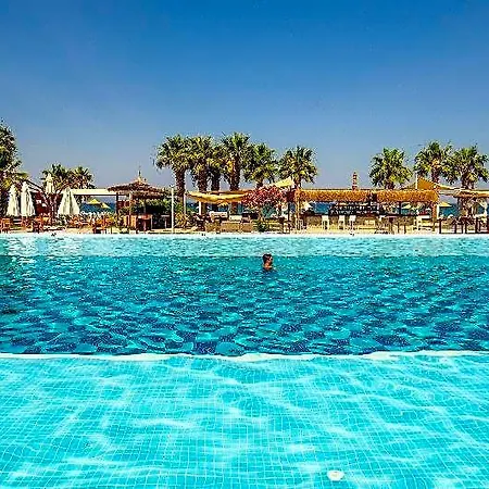 Risus Kusadasi