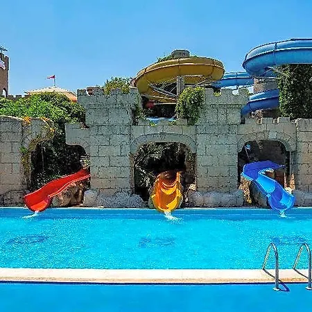 Risus Hotel